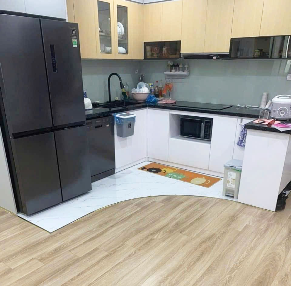 Thi công sàn gỗ nhựa chuyên nghiệp, trọn gói